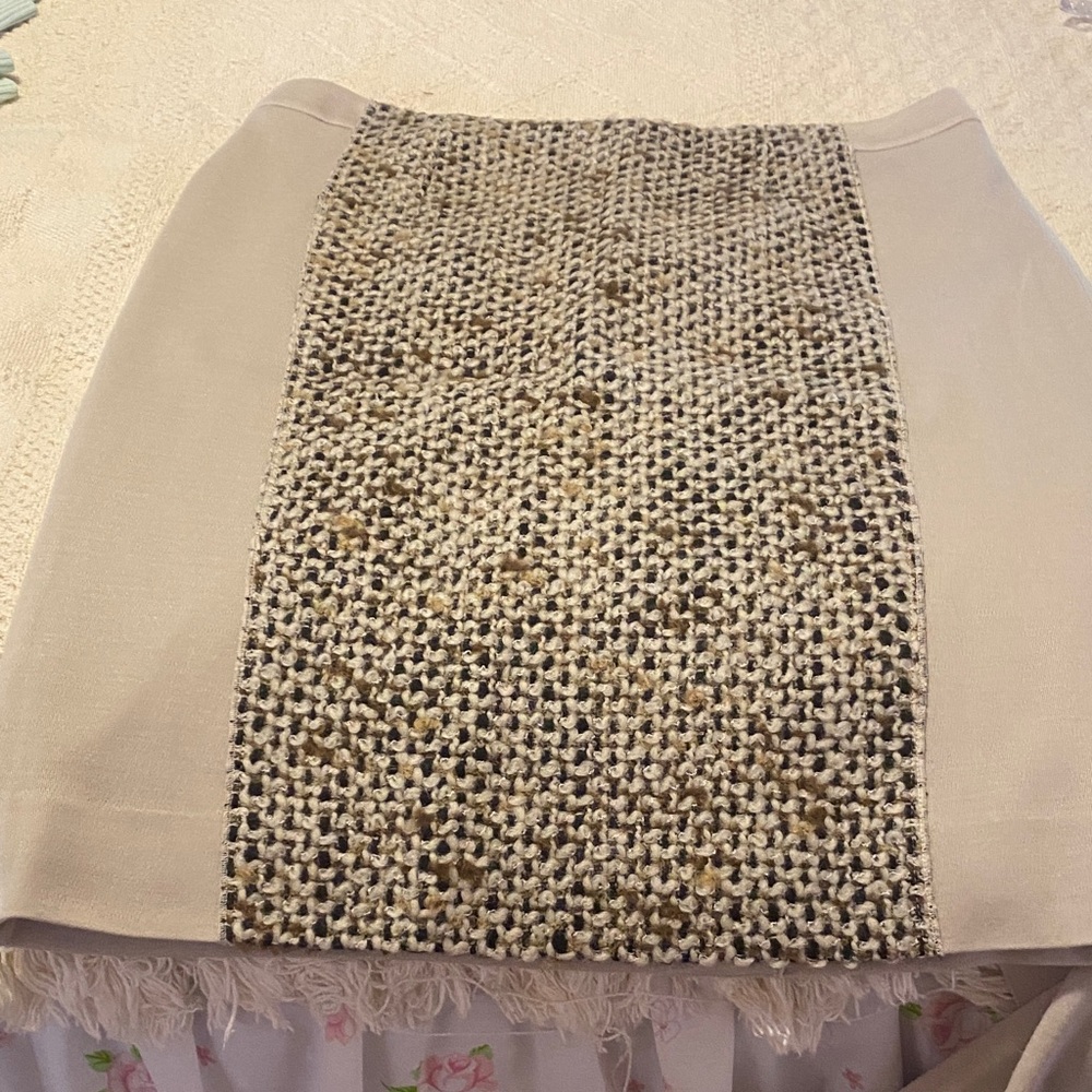 Carlisle Cream and Black Women's Blazer and skirt - Picture 3 of 6